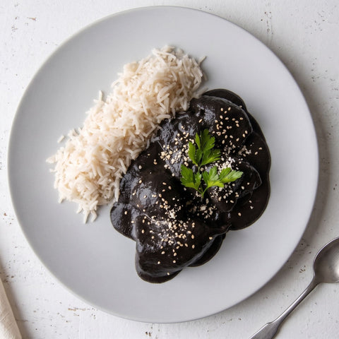 Chipirones en su tinta con arroz blanco
