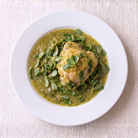 Pollo con verdolagas en salsa verde