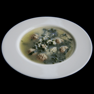 Sopa de albóndigas con espinaca y municiones - Image 2