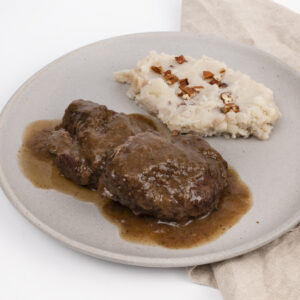 Guiso de carrilleras con vino de rioja y puré de patata rustico con frutos secos 350g - Image 2